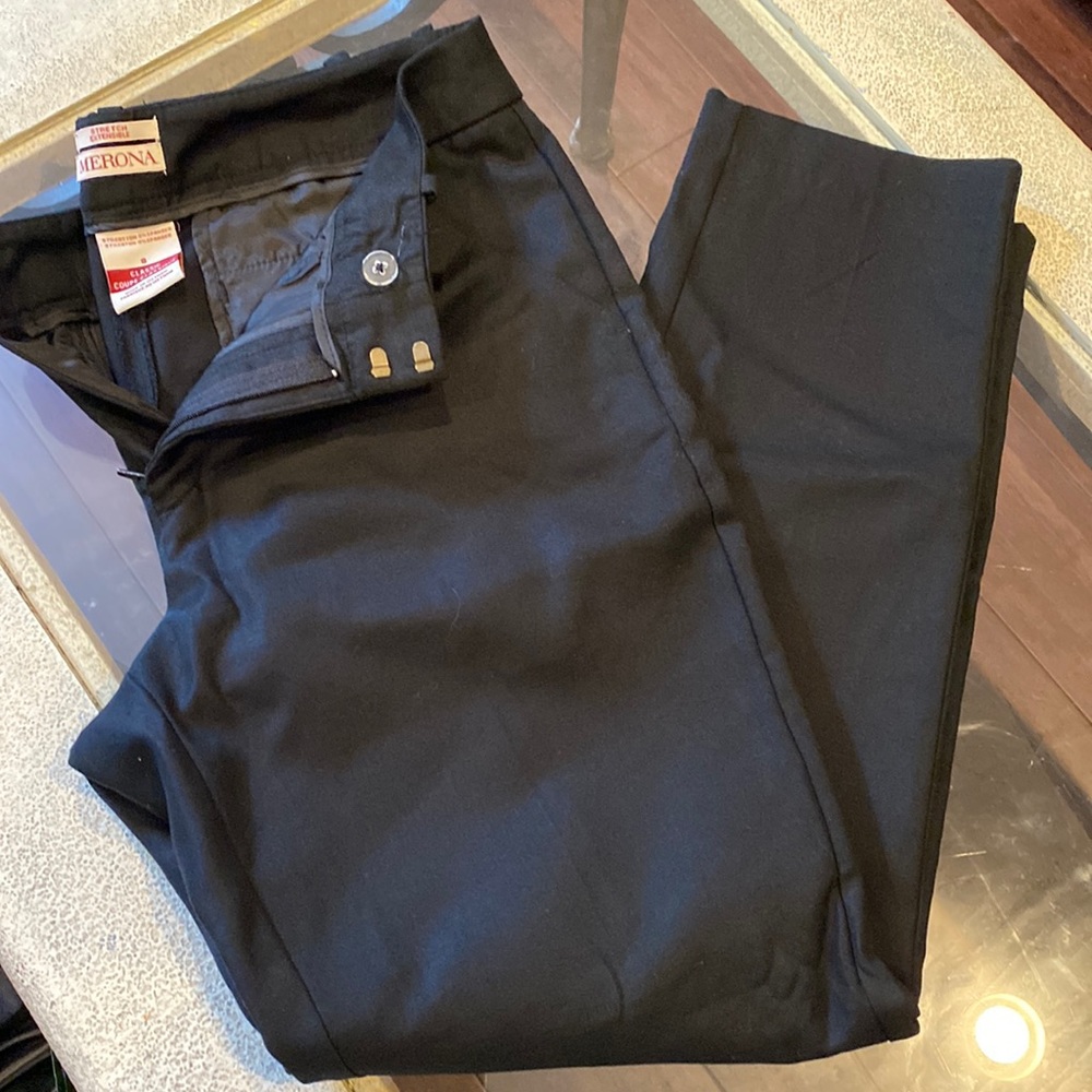 COPY - Womena pants. Size 8.  Merona. Classic coupe stretch